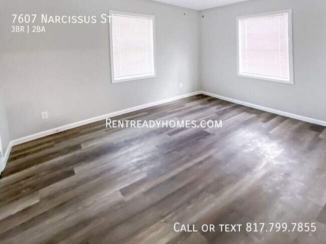 Foto del edificio - 7607 Narcissus St