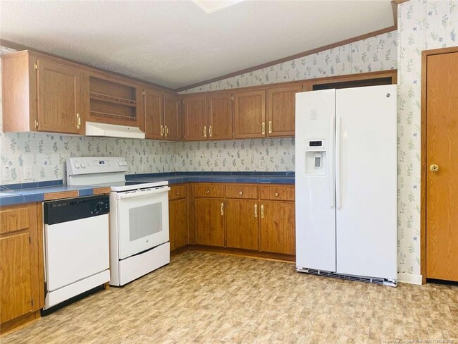 Building Photo - 24677 NC-24