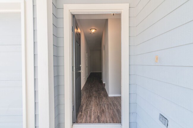 Building Photo - 16523 Brightling Ln