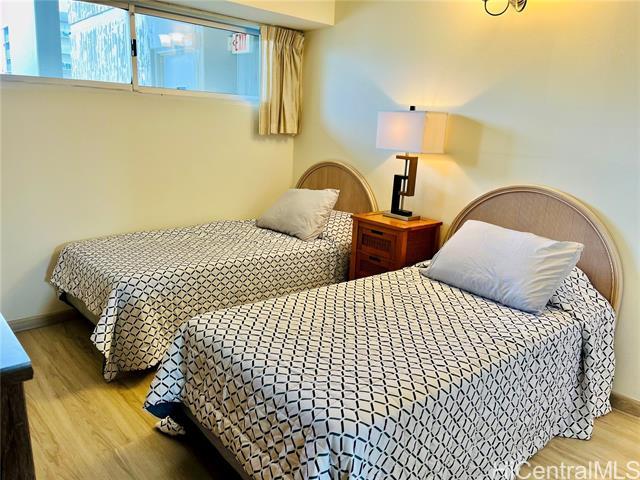 Building Photo - 2440 Kuhio Ave.