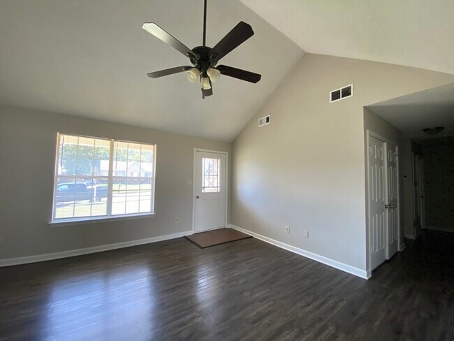 Building Photo - 4282 Elysian Dr