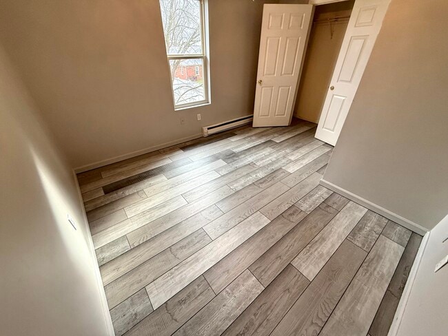 Foto del edificio - 307 N Maple St