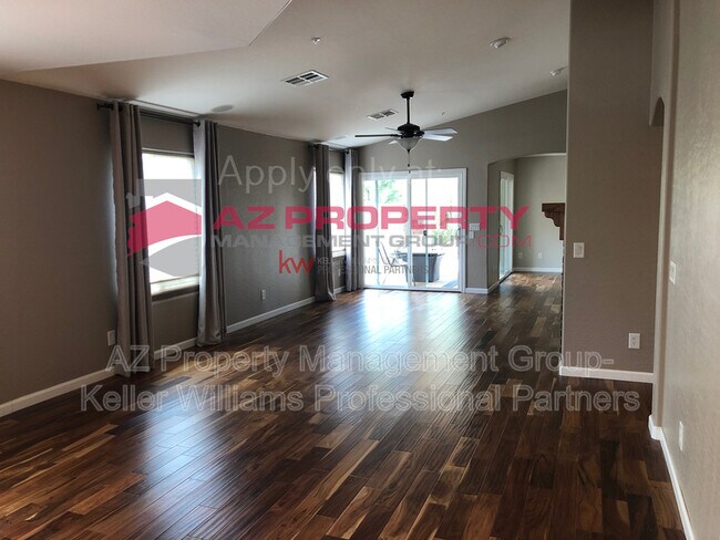 Foto del edificio - 12439 W Morning Vista Ln