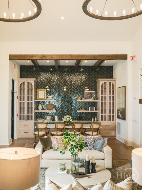 Foto del edificio - 154 Heartwood Ave S