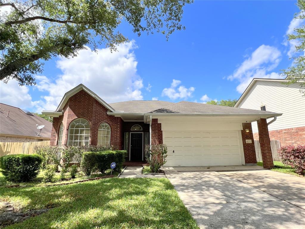 4723 Silverlake Dr, Sugar Land, TX 77479 House Rental in Sugar Land