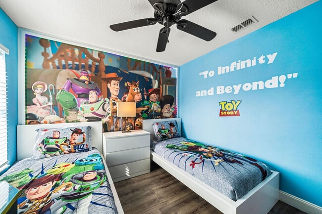 Building Photo - 2793 Lido Key Dr