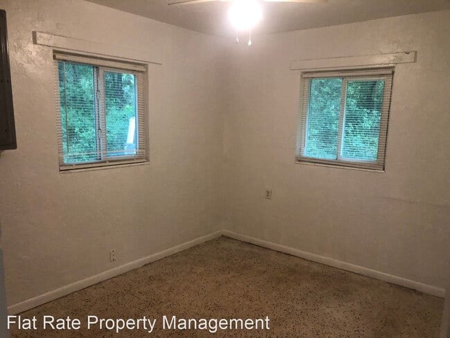 Building Photo - 2 br, 1 bath House - 1812 SW 7th Street