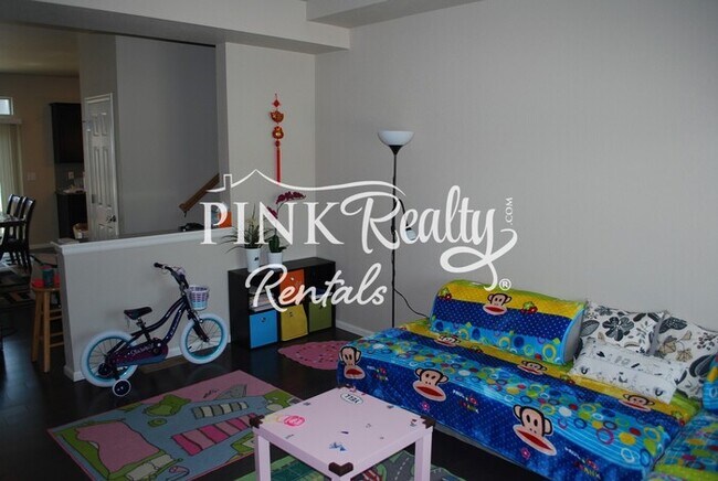 Foto del edificio - Cute 3 Bedroom Home In Banning Lewis Ranch!