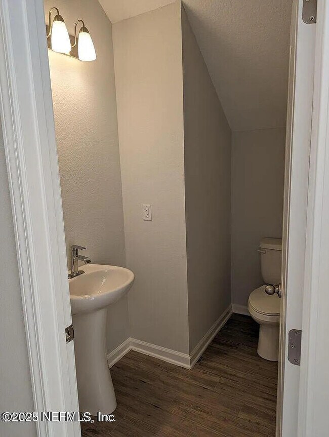 Foto del edificio - 140 Brookgreen Wy