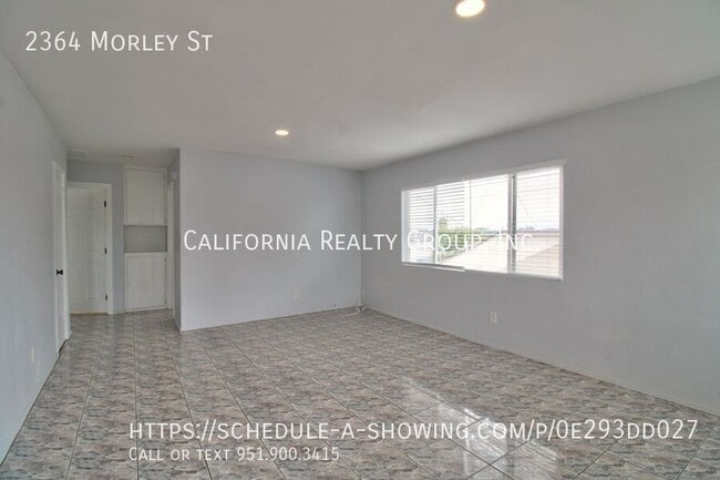 Building Photo - 2364 Morley St