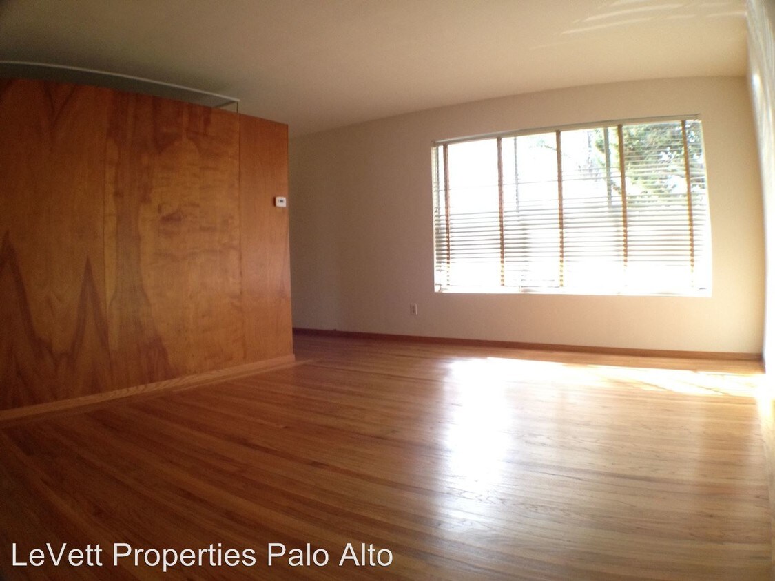 Foto principal - 359 Everett Ave
