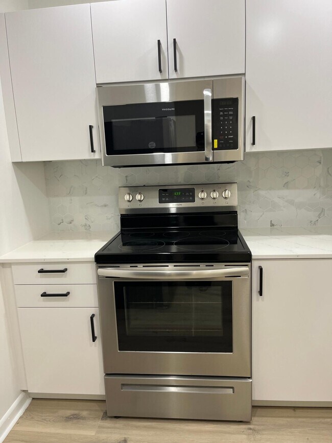 Foto del edificio - 480 NW 20th St