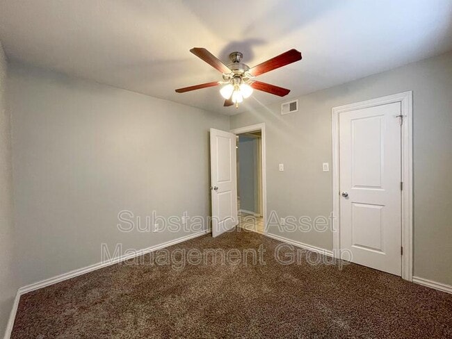 Photo - 1430 NW 25th St Apartment