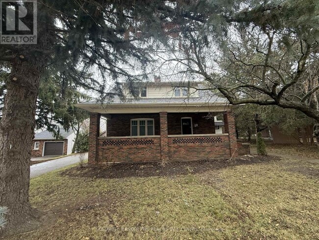 Building Photo - 29 Bolton Ave