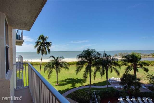 Foto principal - 7330 Estero Blvd