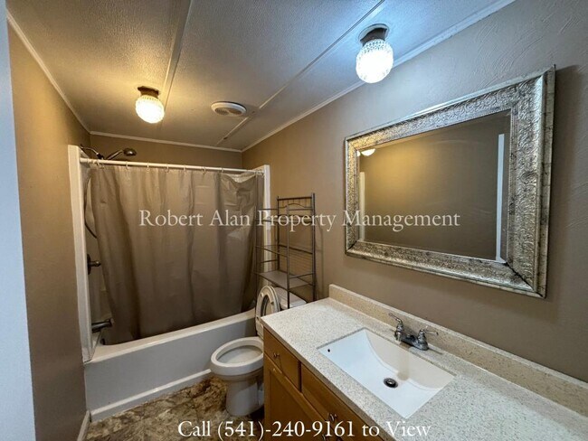 Foto del edificio - 447 SW 5th St
