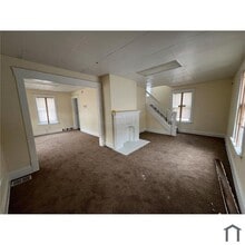 Building Photo - 1318 E 188th St