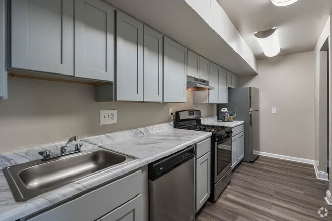 3BR, 2BA - 13927SF - The Glendale Residence