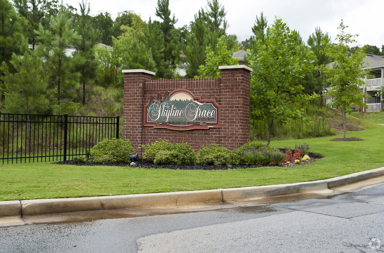 Foto principal - Skyline Trace Apartments