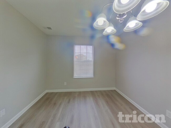 Building Photo - 415 Fox Trot Dr