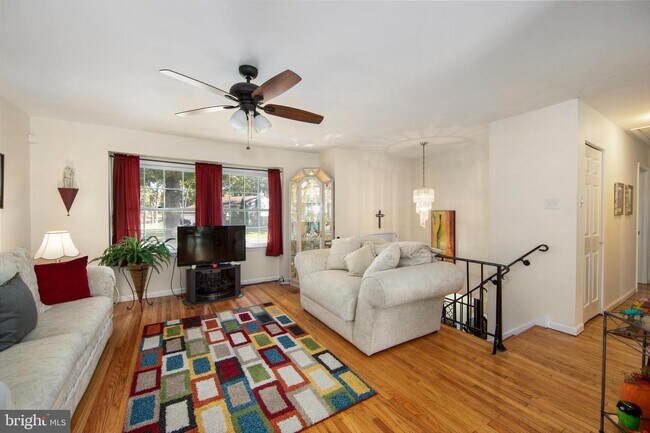 Foto del edificio - 1601 White Oak Rd