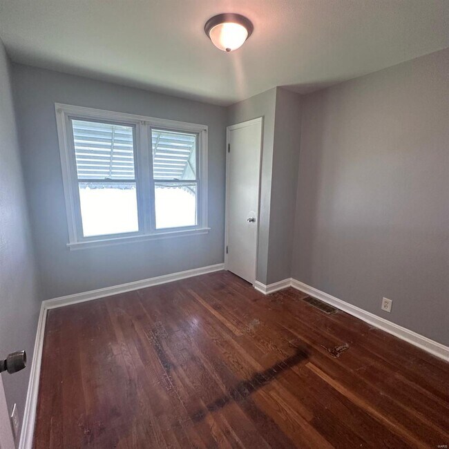 Foto del edificio - 1120 Addison Dr