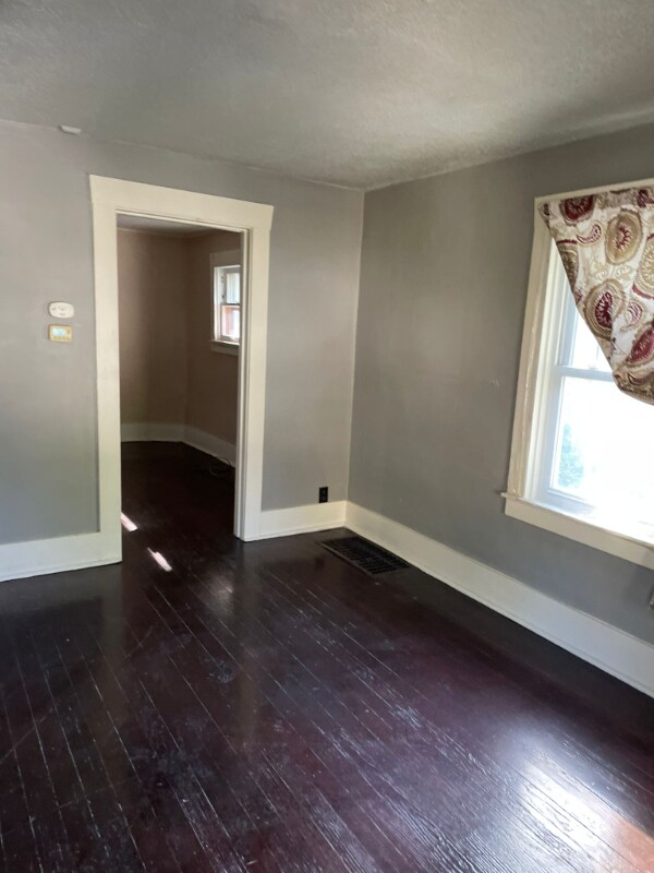 Foto del edificio - 500 W Ash St