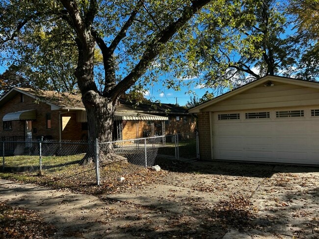 Foto del edificio - 1643 Fairview Ave