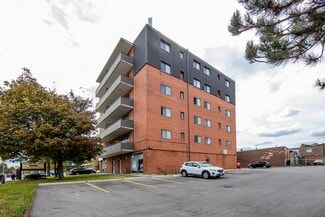 Building Photo - Flower Town Apartments