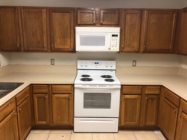 Foto del edificio - 3631 Kirkpatrick Cir