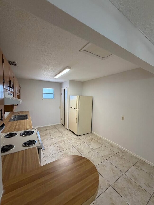 Foto del edificio - 913 N 28th St