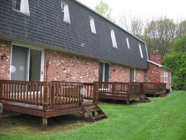 Foto del edificio - 2626 E 30th St