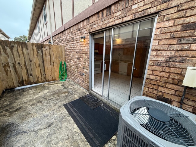 Foto del edificio - 4101 Delaware Ave