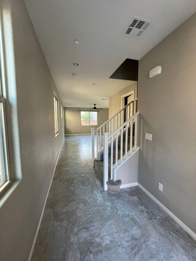 Foto del edificio - 243 Sweet Spot St