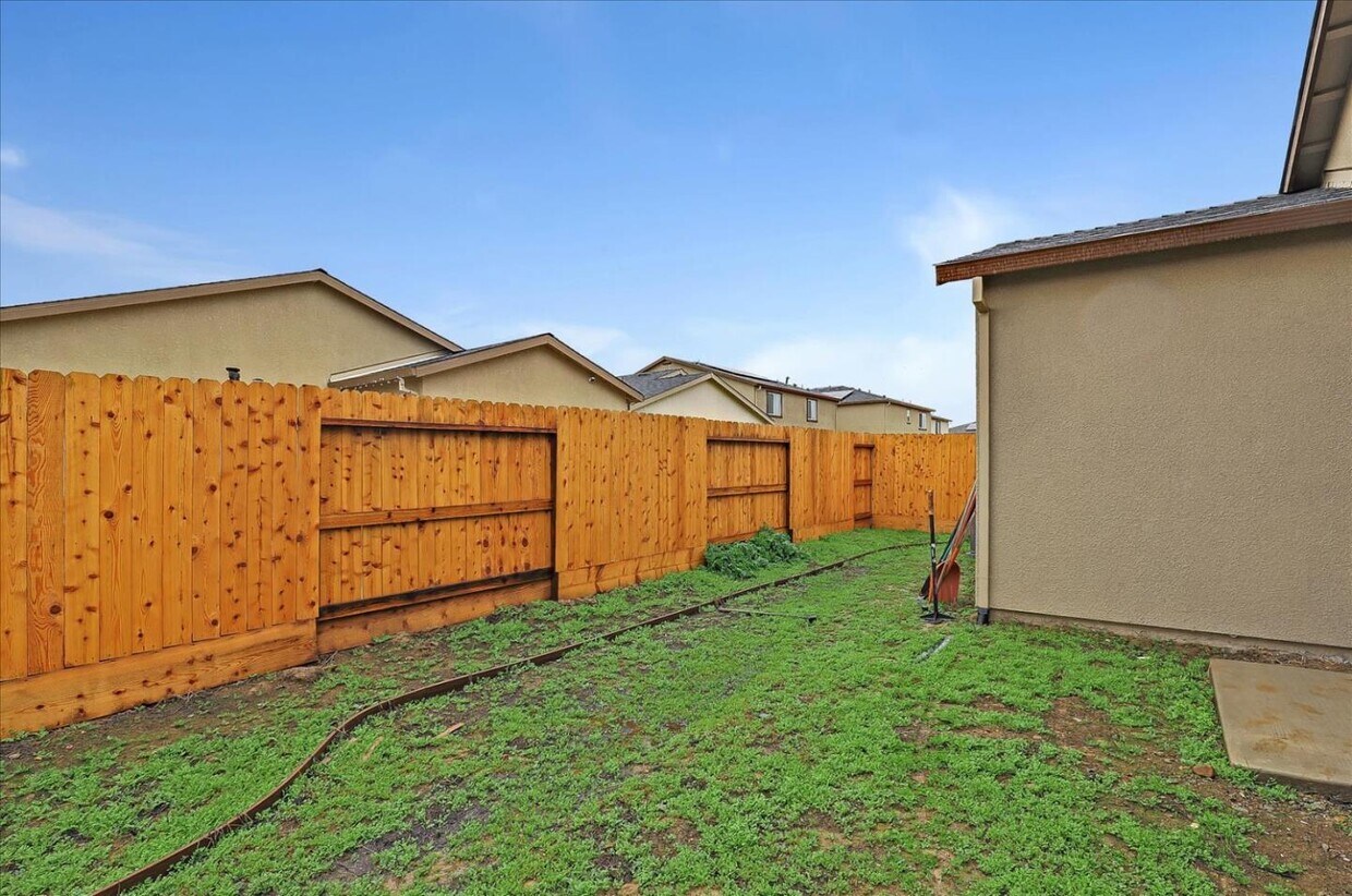 4221 Theresa Ln, Merced, CA 95348 House Rental in Merced, CA