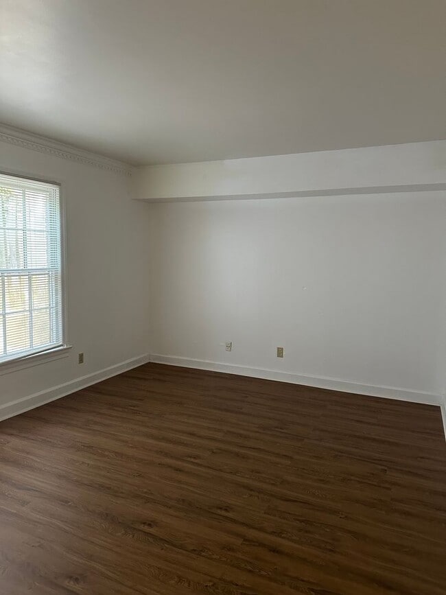 Foto del edificio - 2 Bedroom/ 2 1/2 Bath Condo In Georgetown