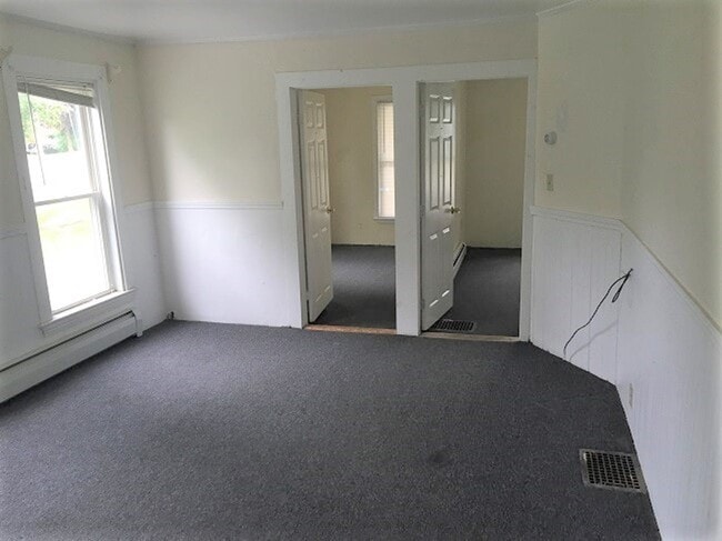 Building Photo - 83 Park St