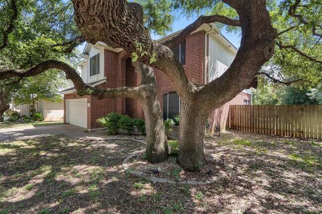 Building Photo - 1805 Gray Oak Dr