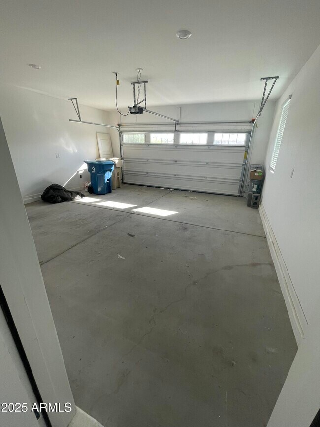 Foto del edificio - 38 S 197th Ln