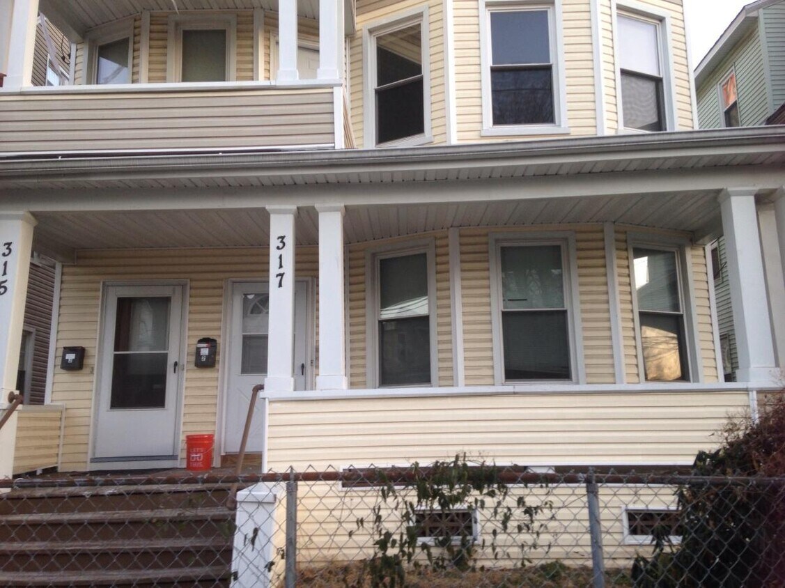 Front house - 315 Maplewood Ave