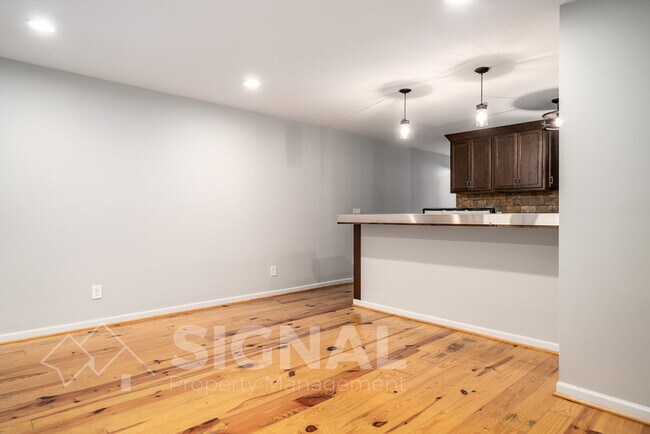 Foto del edificio - 4111 4th Ave S