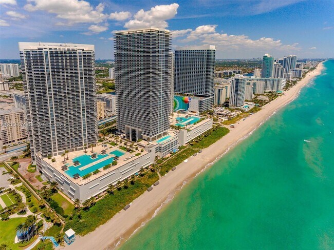 Building Photo - 1830 S Ocean Dr
