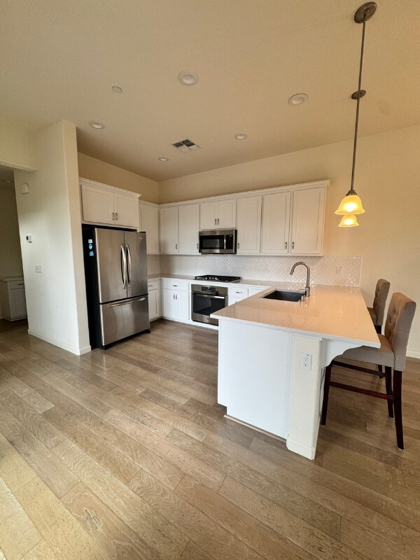 Foto del edificio - 4389 Natomas Central Dr