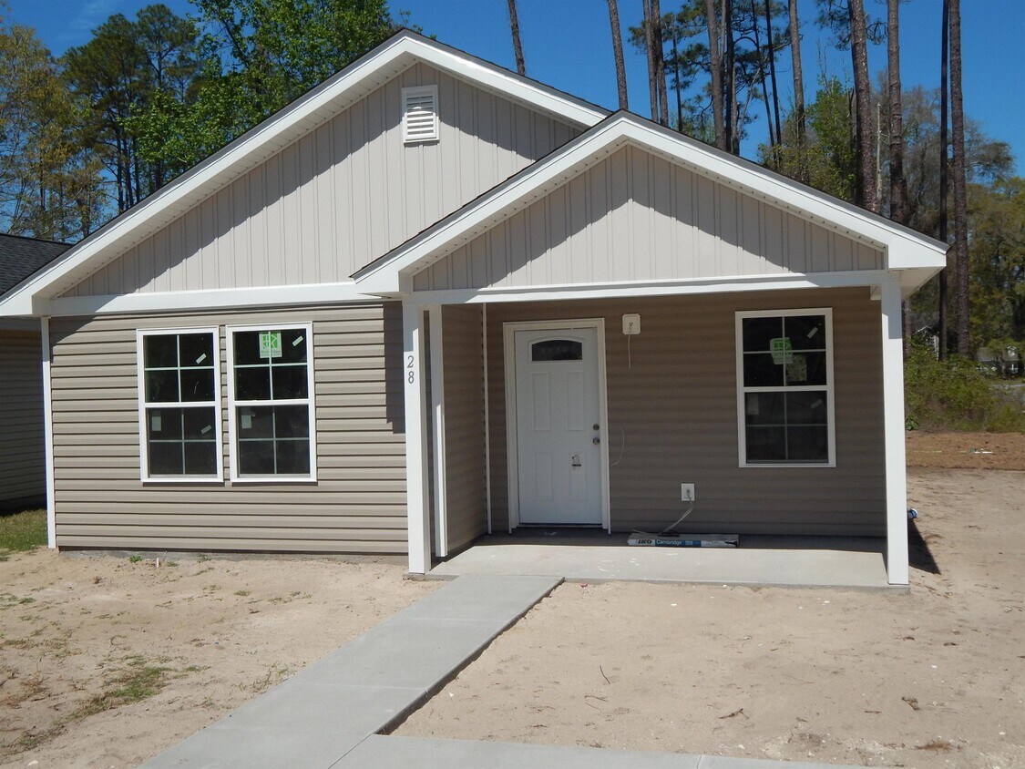 28 Sudai St, Crawfordville, FL 32327 House Rental in Crawfordville