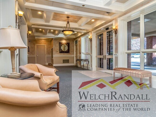 Foto del edificio - Spacious 2-Bedroom Condo in Prime Downtown...