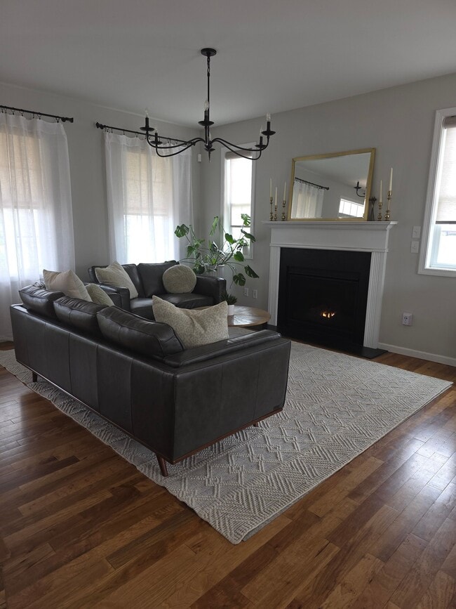 Building Photo - 17 Stoddards View