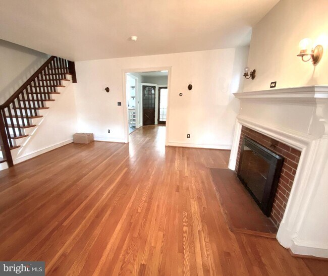Foto del edificio - 1708 N Rodney St