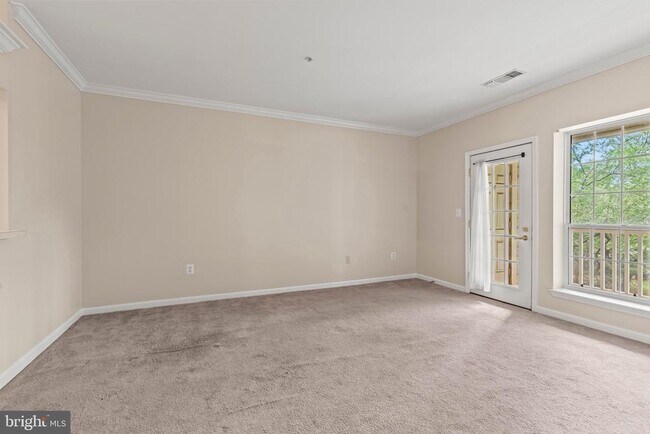 Foto del edificio - 4551 Strutfield Ln