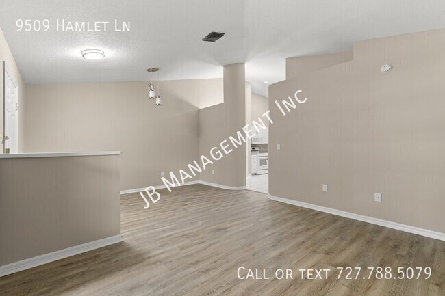Foto del edificio - 9509 Hamlet Ln