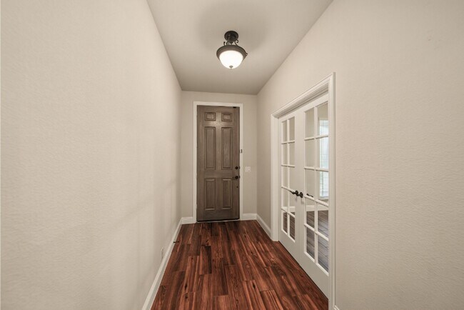 Foto del edificio - 504 Ridgewater Trail